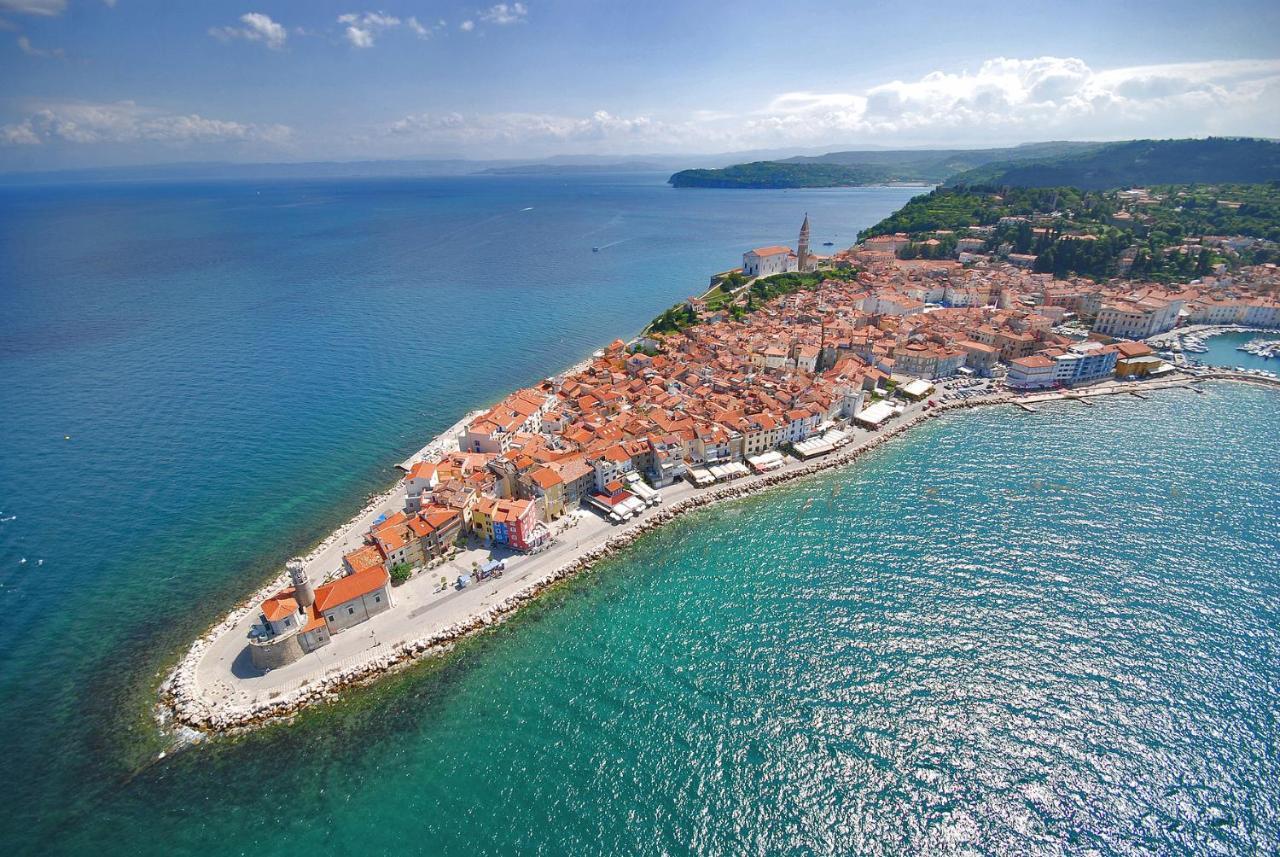 Marina Portoroz - Residence Екстер'єр фото